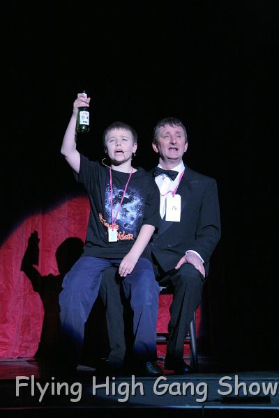 Flying High 2008-128.jpg - On Me Knee