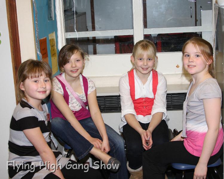 Flying High 2010 Saturday Rehearsals-061.jpg - Saturday night rehearsals