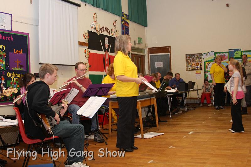 Flying High 2010 Saturday Rehearsals-073.jpg - Saturday night rehearsals