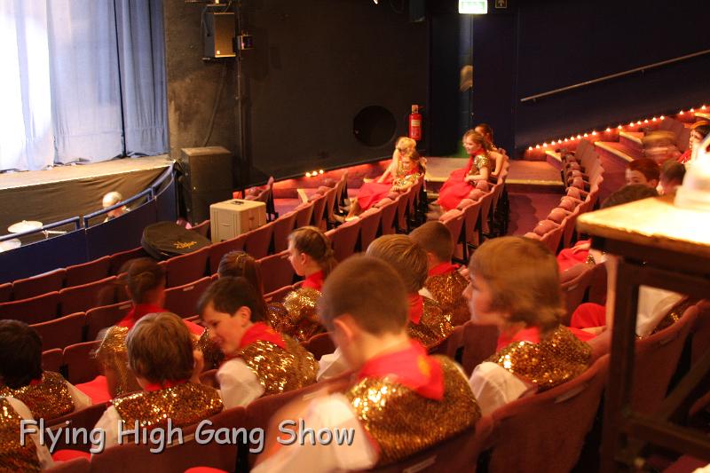 Flying High 2010 Sunday Tech Rehearsal-027.JPG - Sunday night technical rehearsal