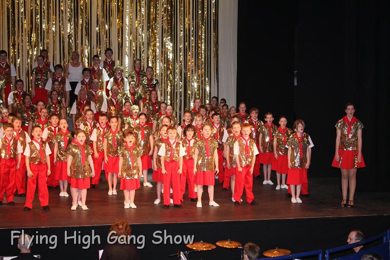 Flying High 2010 Sunday Tech Rehearsal-031.JPG - Sunday night technical rehearsal