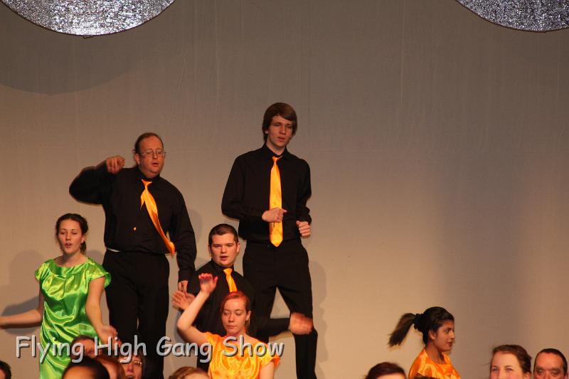 Flying High 2010 Sunday Tech Rehearsal-049.JPG - Sunday night technical rehearsal