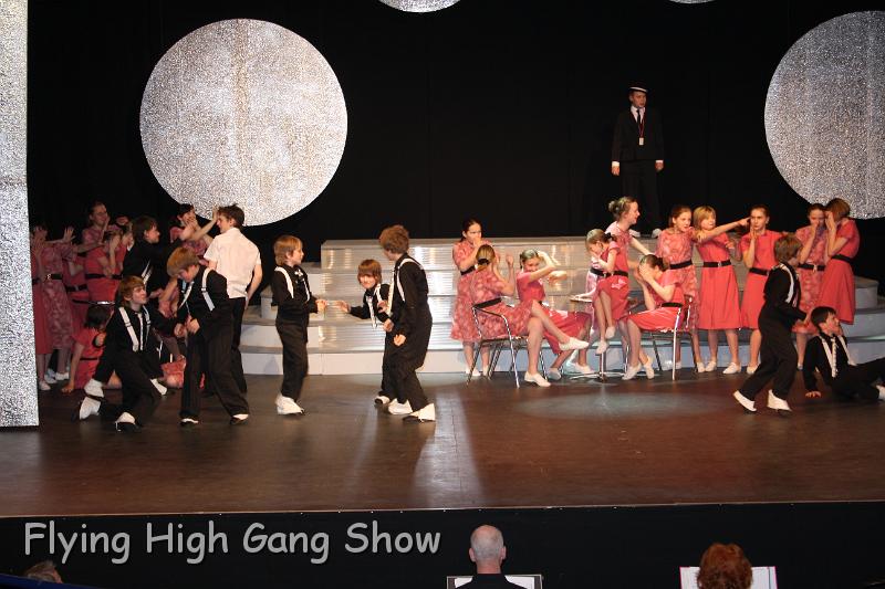 Flying High 2010 Sunday Tech Rehearsal-056.JPG - Sunday night technical rehearsal