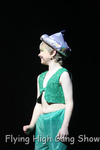 Flying High 2010 show-132.jpg - Aladdin