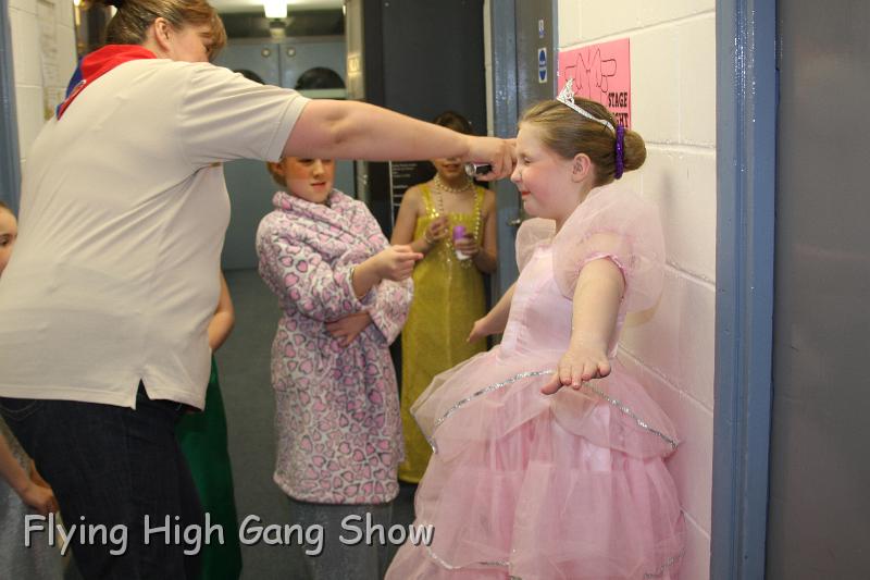 Flying high 2012 Thursday-006.JPG - Backstage