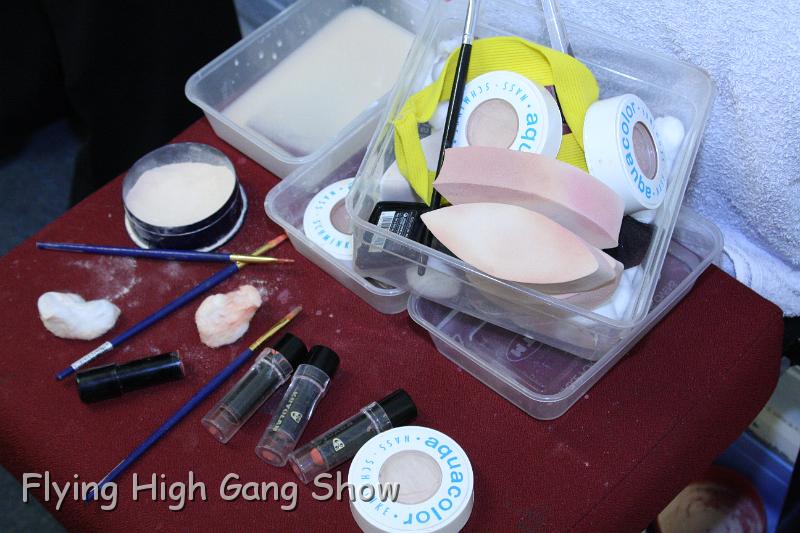 Flying high 2012 Wednesday-018.JPG - Backstage